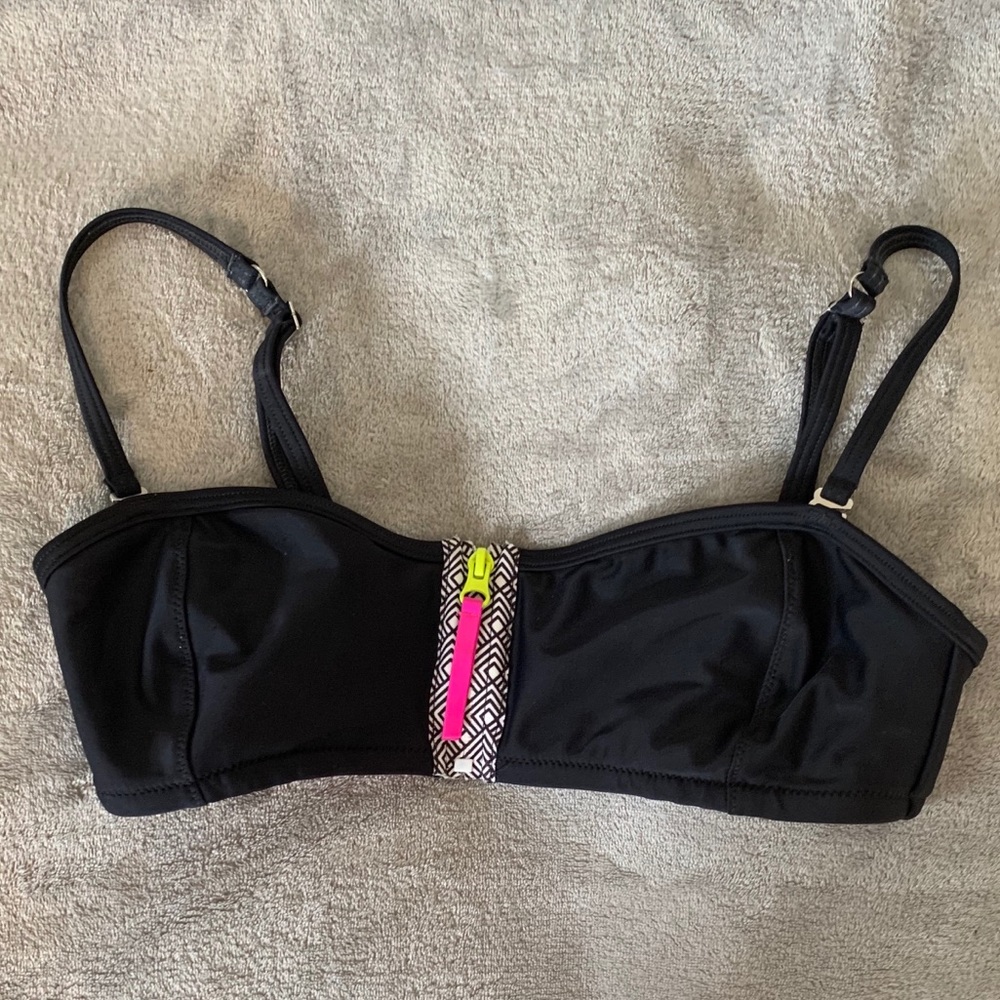 Speedo Zip Front Cropped Swim Top Sz M